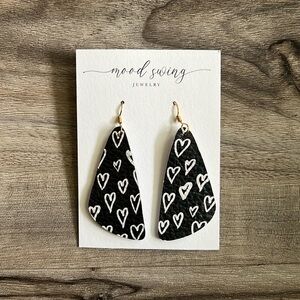 Moody B&W Heart Dangle Earrings 🖤
